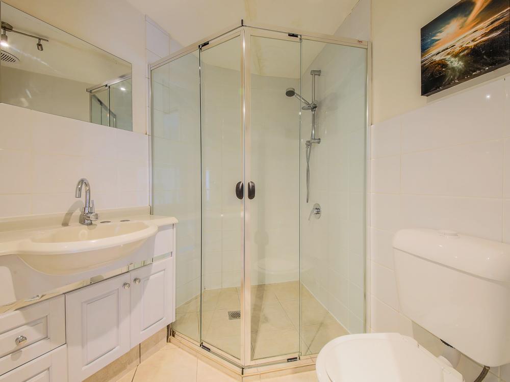 Marlin Motel Biggera Waters ภายนอก รูปภาพ
